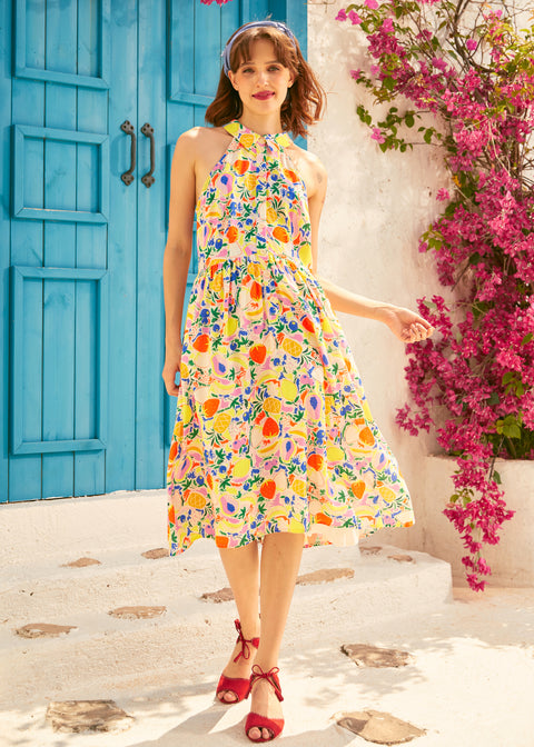 Kjole med cutaway-print og fit-flare-3