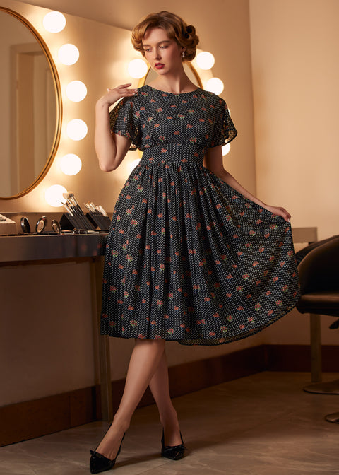 Sound of the Music-kjole med kappeærmer-3