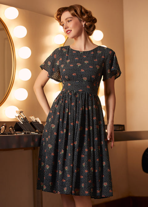 Sound of the Music-kjole med kappeærmer-1