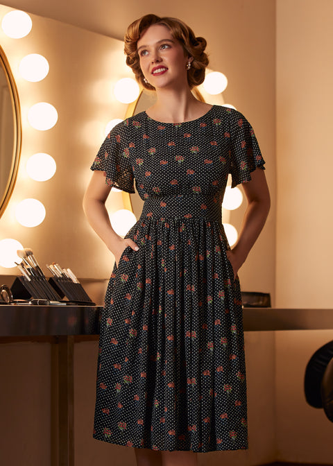 Sound of the Music-kjole med kappeærmer-6