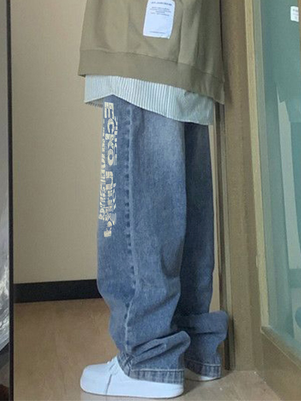 Washed Letter Print High Waist Boyfriend Jeans-3